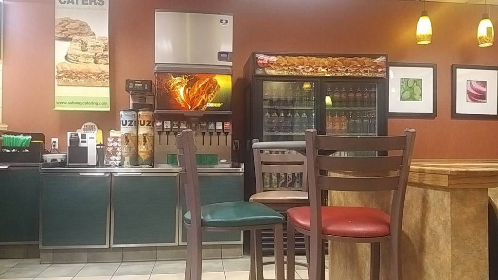 Subway Restaurants | restaurant | 2640 E League City Pkwy #126, League City, TX 77573, USA | 2813342475 OR +1 281-334-2475