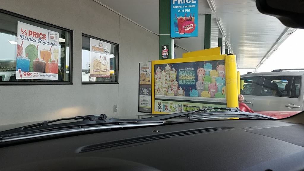 Sonic Drive-In | restaurant | 63076 N Hwy 97, Bend, OR 97701, USA | 5413064153 OR +1 541-306-4153