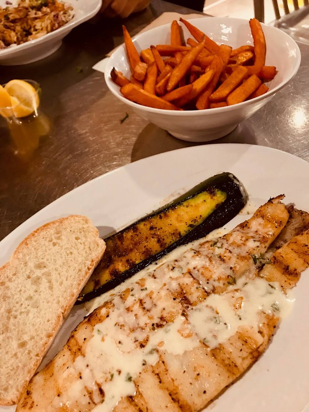 California Fish Grill | restaurant | 3988 Barranca Pkwy, Irvine, CA 92606, USA | 9496543838 OR +1 949-654-3838