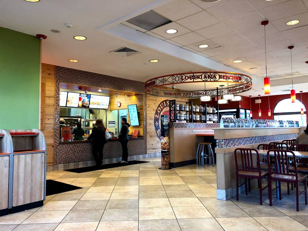 Popeyes Louisiana Kitchen | restaurant | 146 US-46, Little Ferry, NJ 07643, USA | 2014403003 OR +1 201-440-3003