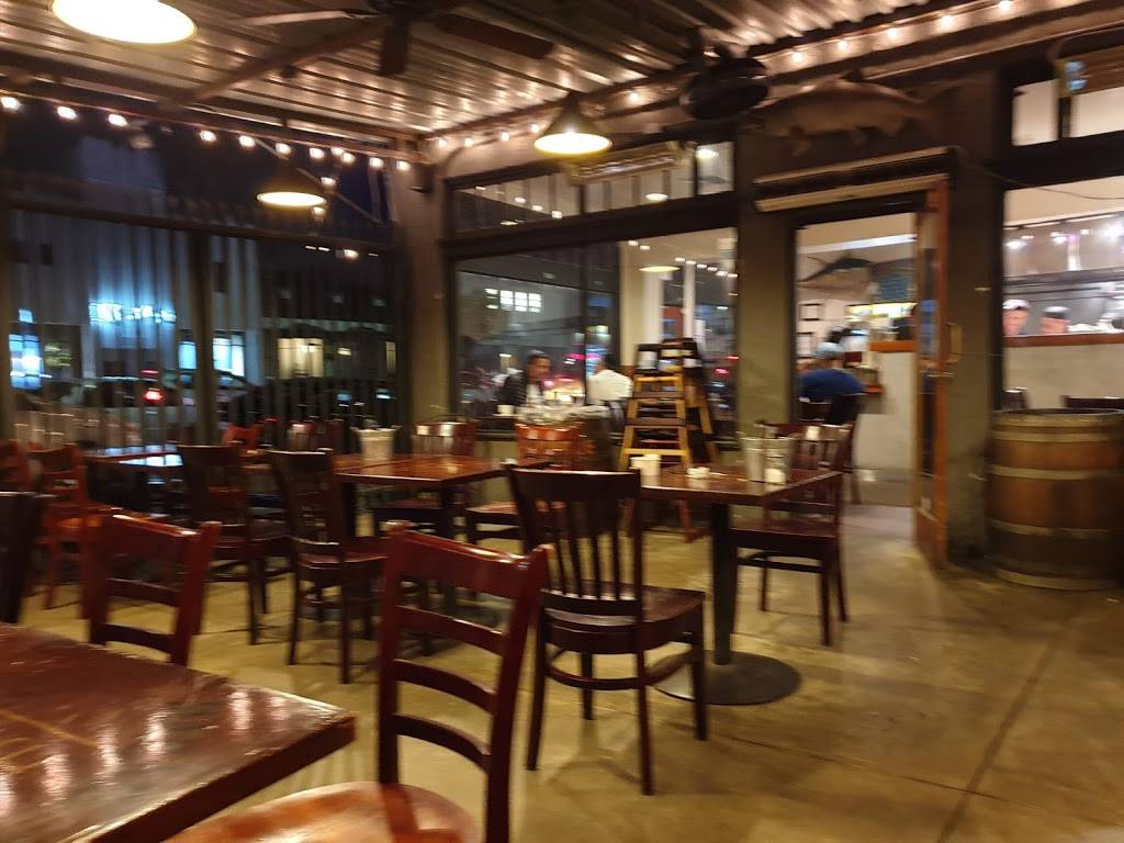 Fish Grill | restaurant | 2558, 7226 Beverly Blvd, Los Angeles, CA 90036, USA | 3239377162 OR +1 323-937-7162