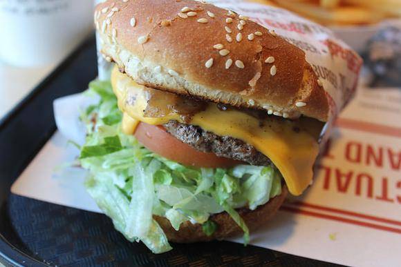 The Habit Burger Grill | meal takeaway | 2091 Madera Rd, Simi Valley, CA 93065, USA | 8055849007 OR +1 805-584-9007
