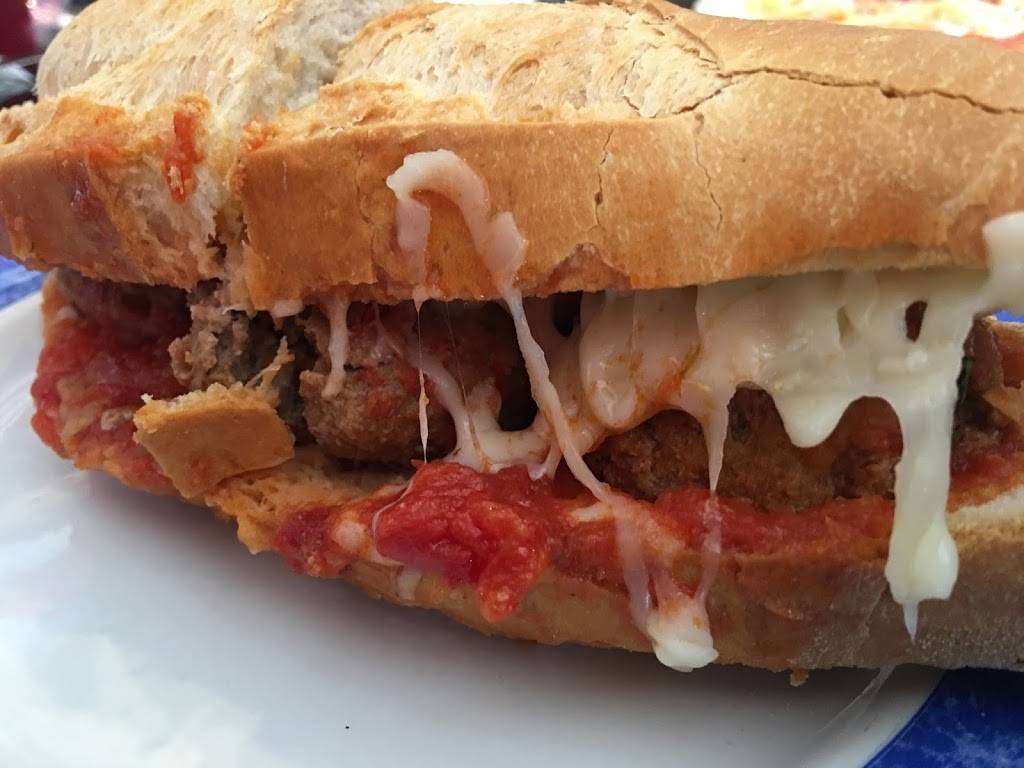 Remos Place Ltd | restaurant | 10 Taber Rd, Etobicoke, ON M9W 3A4, Canada | 4167482941 OR +1 416-748-2941