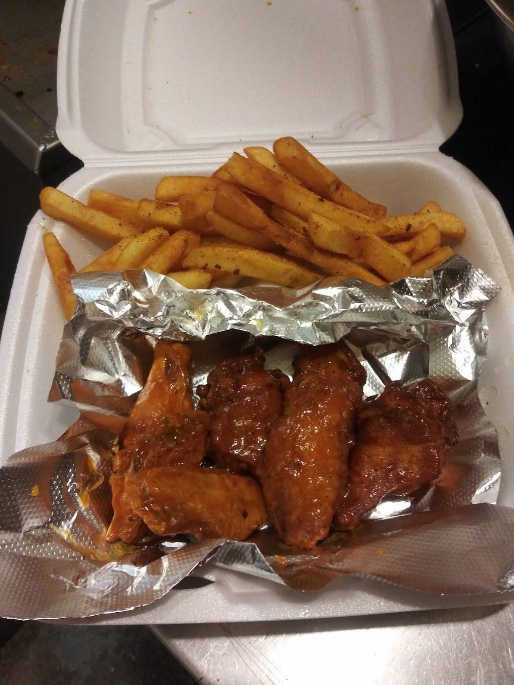 Raylans | restaurant | 2381 Elvis Presley Blvd, Memphis, TN 38106, USA | 9012493993 OR +1 901-249-3993