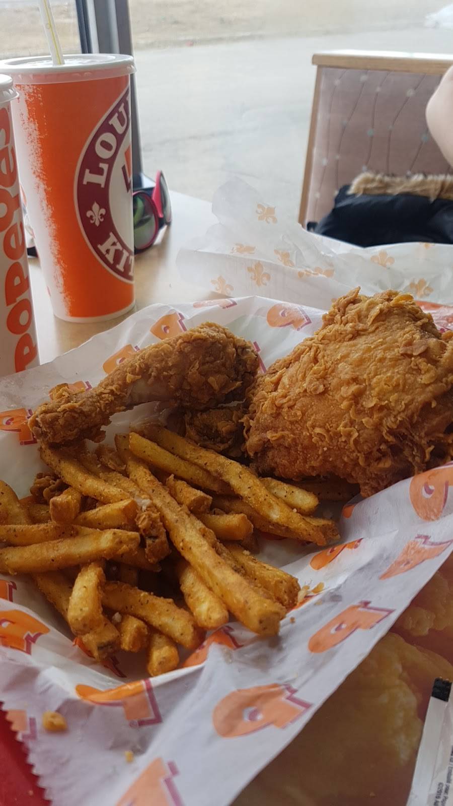 Popeyes Louisiana Kitchen | meal takeaway | 480 Hespeler Rd, Cambridge, ON N1R 7R9, Canada | 5195130340 OR +1 519-513-0340