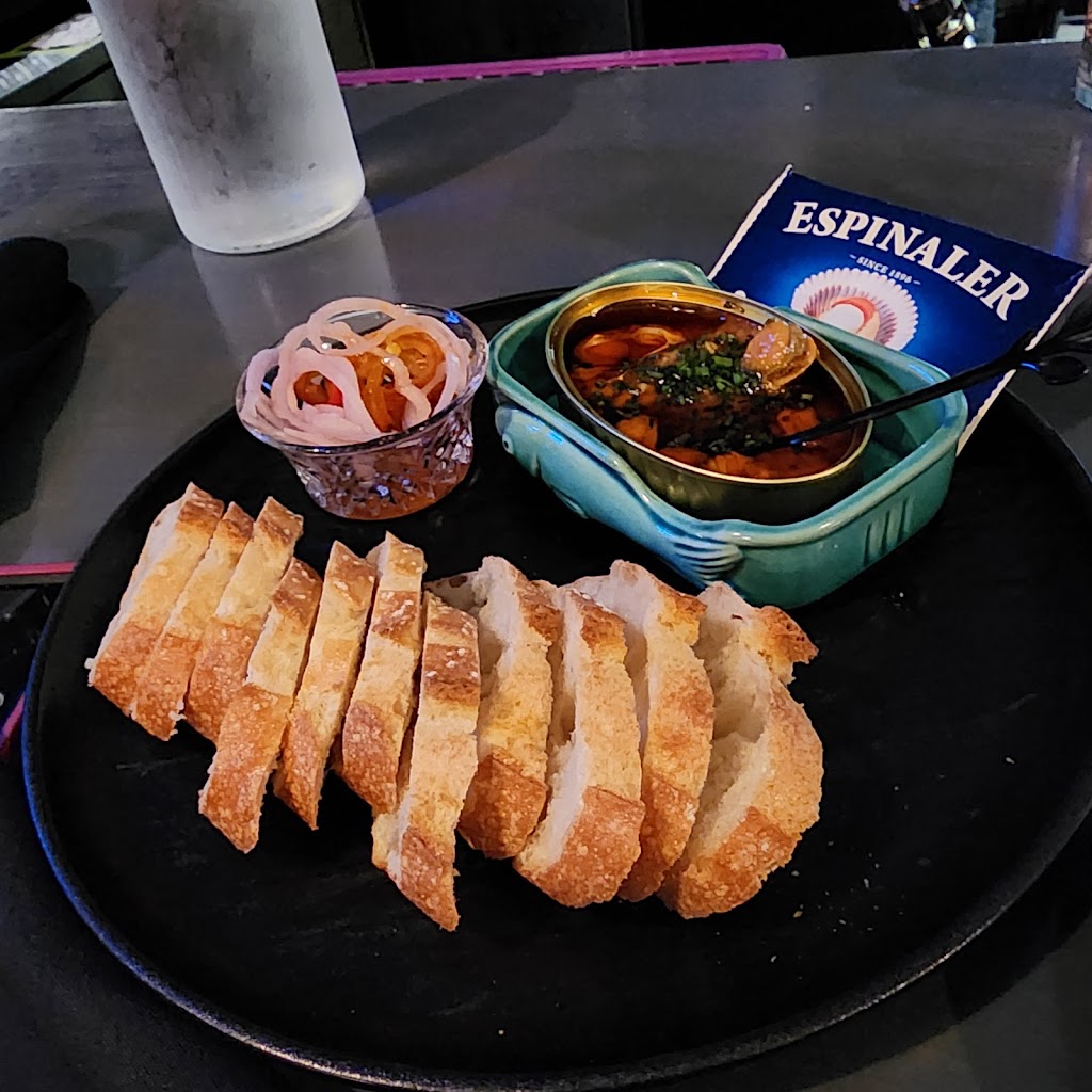 The Nook Bistro & Wine Bar | restaurant | 3610 McKinley Blvd, Sacramento, CA 95816, USA | 9162284065 OR +1 916-228-4065