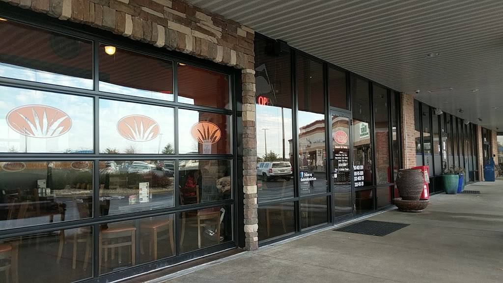 Gustavos Mexian Grill | restaurant | 1226 Market St, La Grange, KY 40031, USA | 5022224050 OR +1 502-222-4050