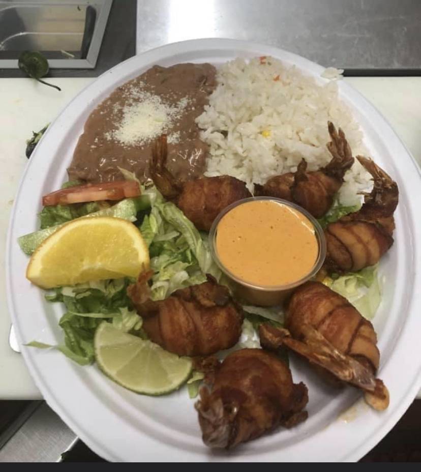 Mariscos Ixtapa Mexican Grill | restaurant | 2600 W Edinger Ave, Santa Ana, CA 92704, USA | 7147604244 OR +1 714-760-4244