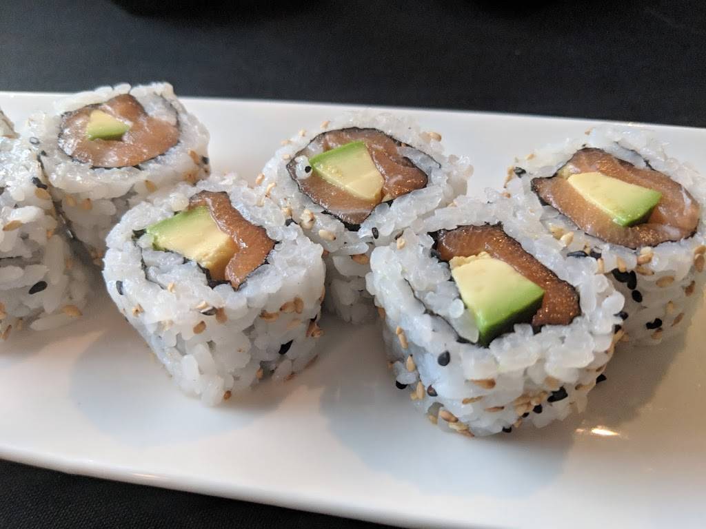 Moon Thai Sushi Restaurant | restaurant | 7179 Valley Blvd, Blowing Rock, NC 28605, USA | 8284149905 OR +1 828-414-9905