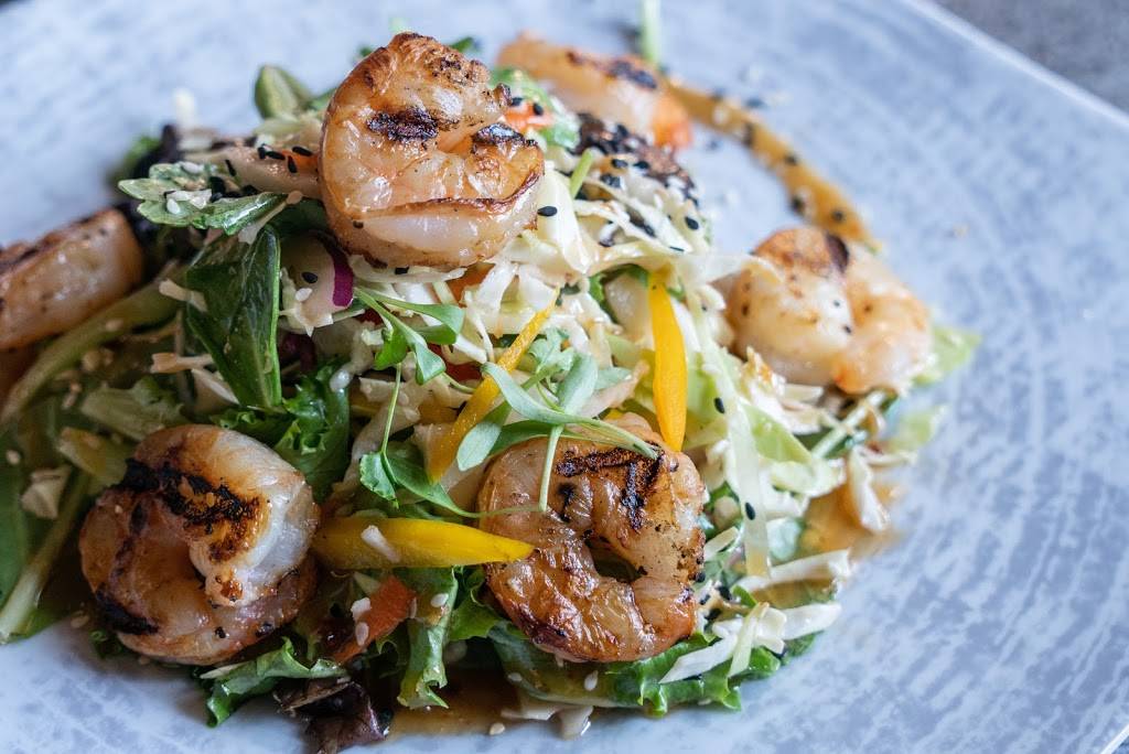 Bakers & Hale | restaurant | 7120 Montclaire Ave, Godfrey, IL 62035, USA | 6184339748 OR +1 618-433-9748