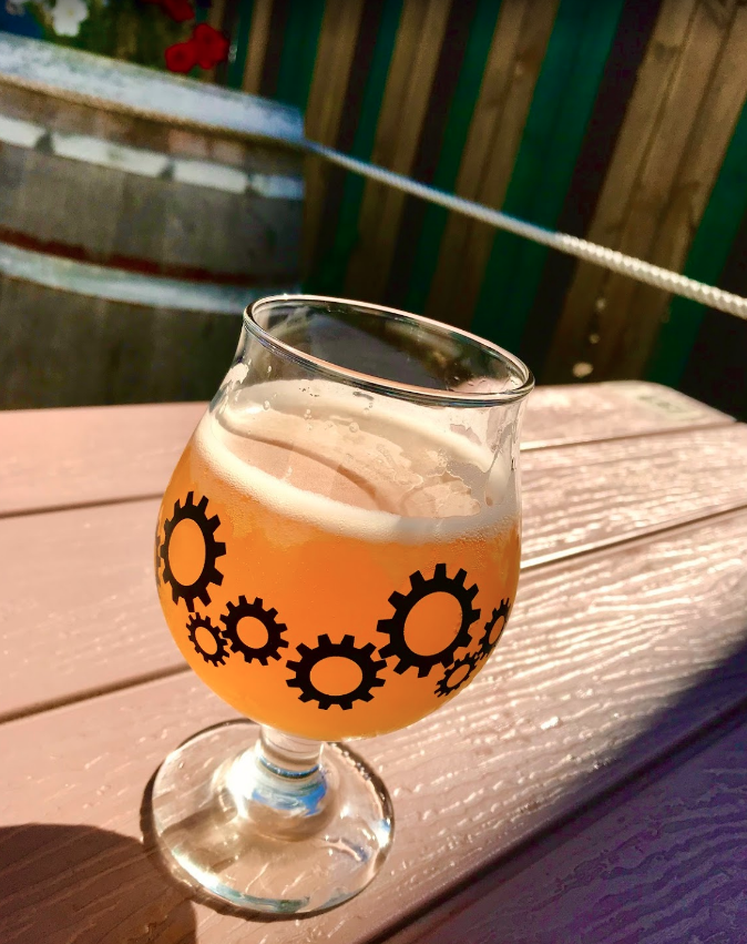 Ellison Brewery and Spirits | restaurant | 4903 Dawn Ave, East Lansing, MI 48823, USA | 5172035498 OR +1 517-203-5498