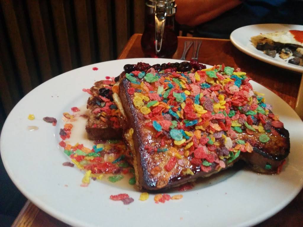 Flo | restaurant | 5232, 1434 W Chicago Ave, Chicago, IL 60642, USA | 3122430477 OR +1 312-243-0477