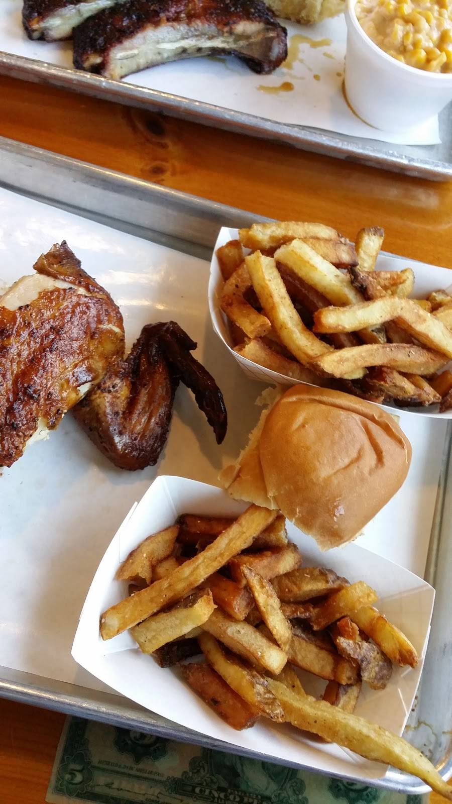 Smoke Shack BBQ | restaurant | 3714 Broadway St, San Antonio, TX 78209, USA | 2109571430 OR +1 210-957-1430