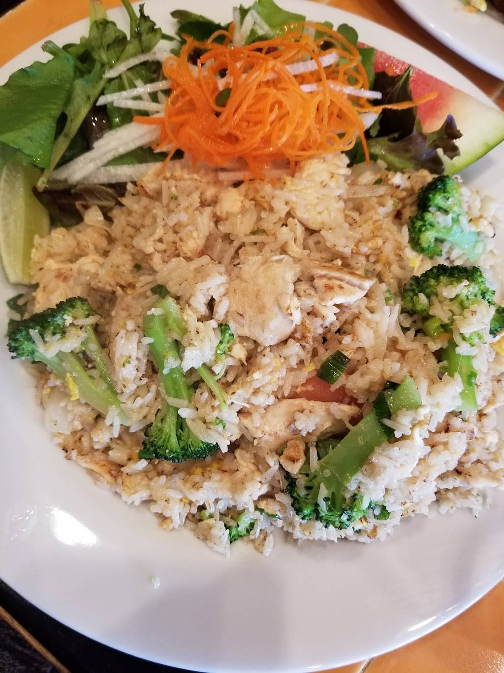 Neecha Thai Cuisine | restaurant | 3236 Grand Ave, Oakland, CA 94610, USA | 5104519419 OR +1 510-451-9419