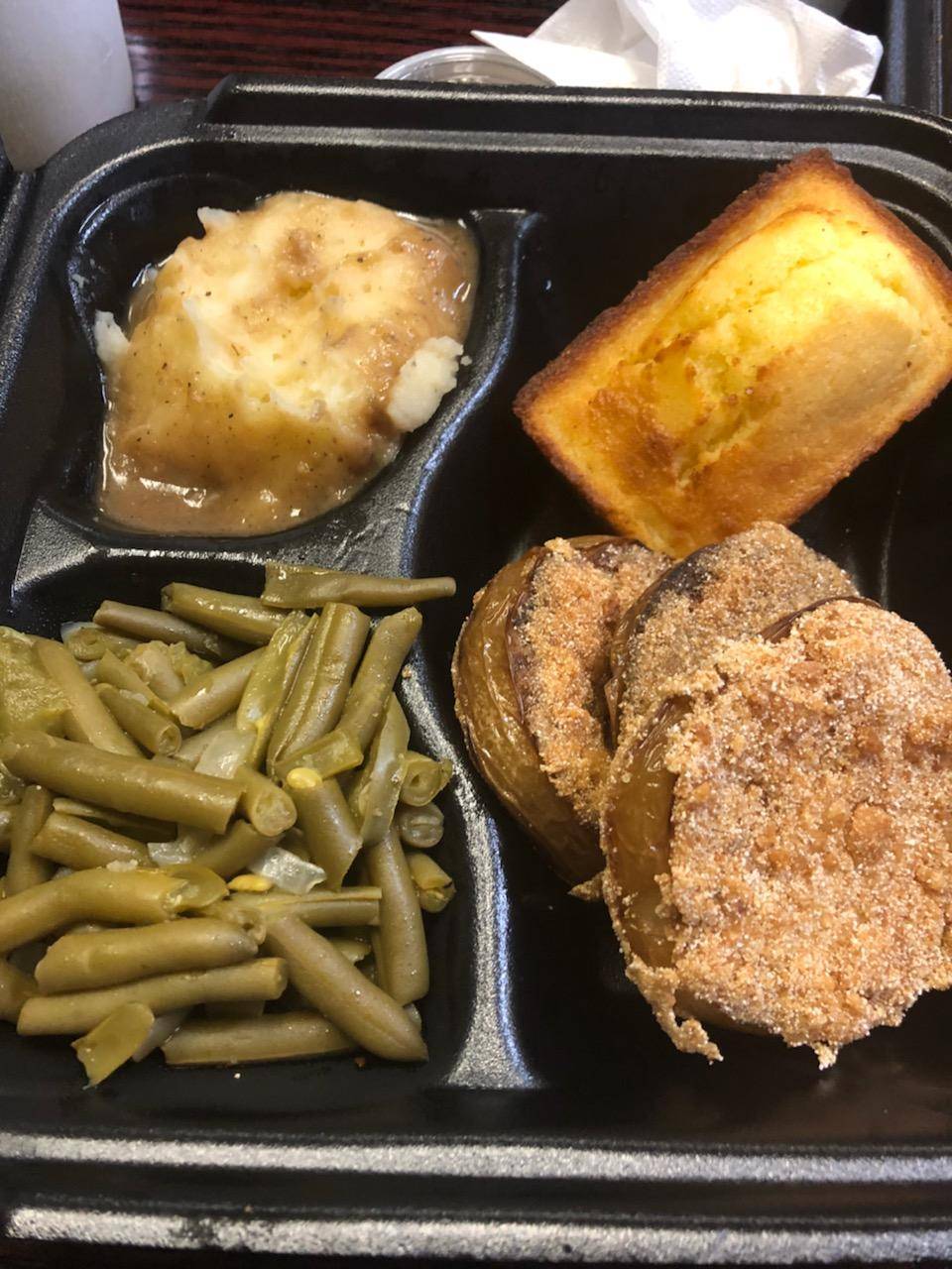 Southern Hands Home Style Cooking | restaurant | 7119 Hacks Cross Rd, Olive Branch, MS 38654, USA | 6628746451 OR +1 662-874-6451