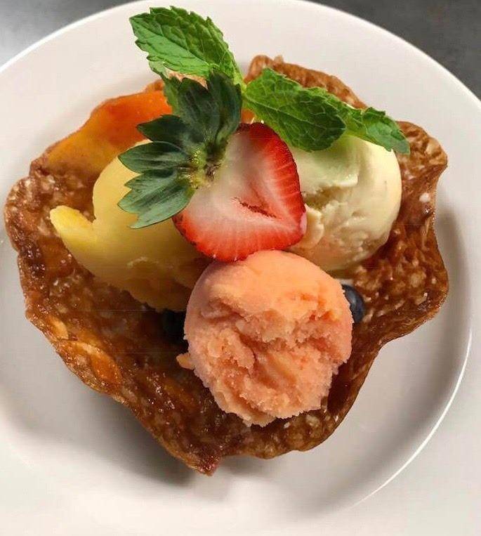 Christians Fine Cuisine | restaurant | 1693 Bass Rd, Macon, GA 31210, USA | 4782386300 OR +1 478-238-6300