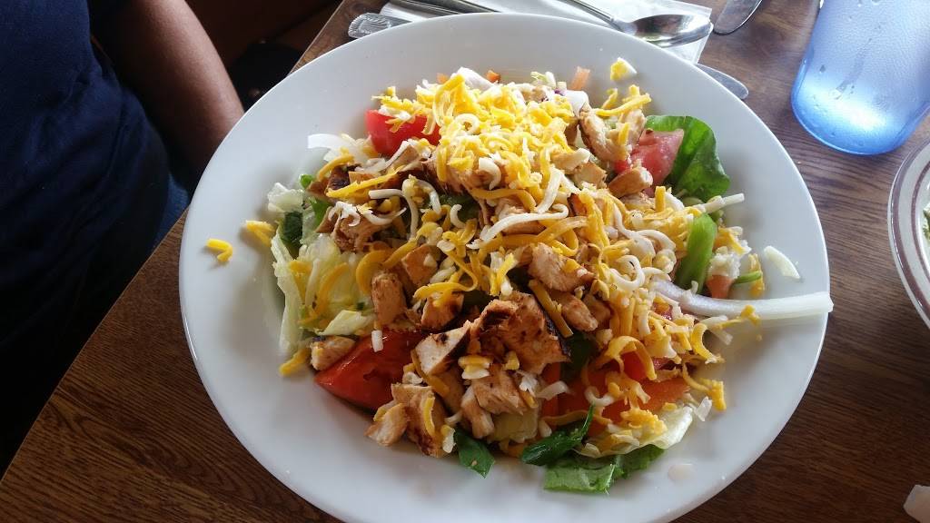 Casa de Lago | restaurant | 891 N Ventura Ave, Oak View, CA 93022, USA | 8056499595 OR +1 805-649-9595