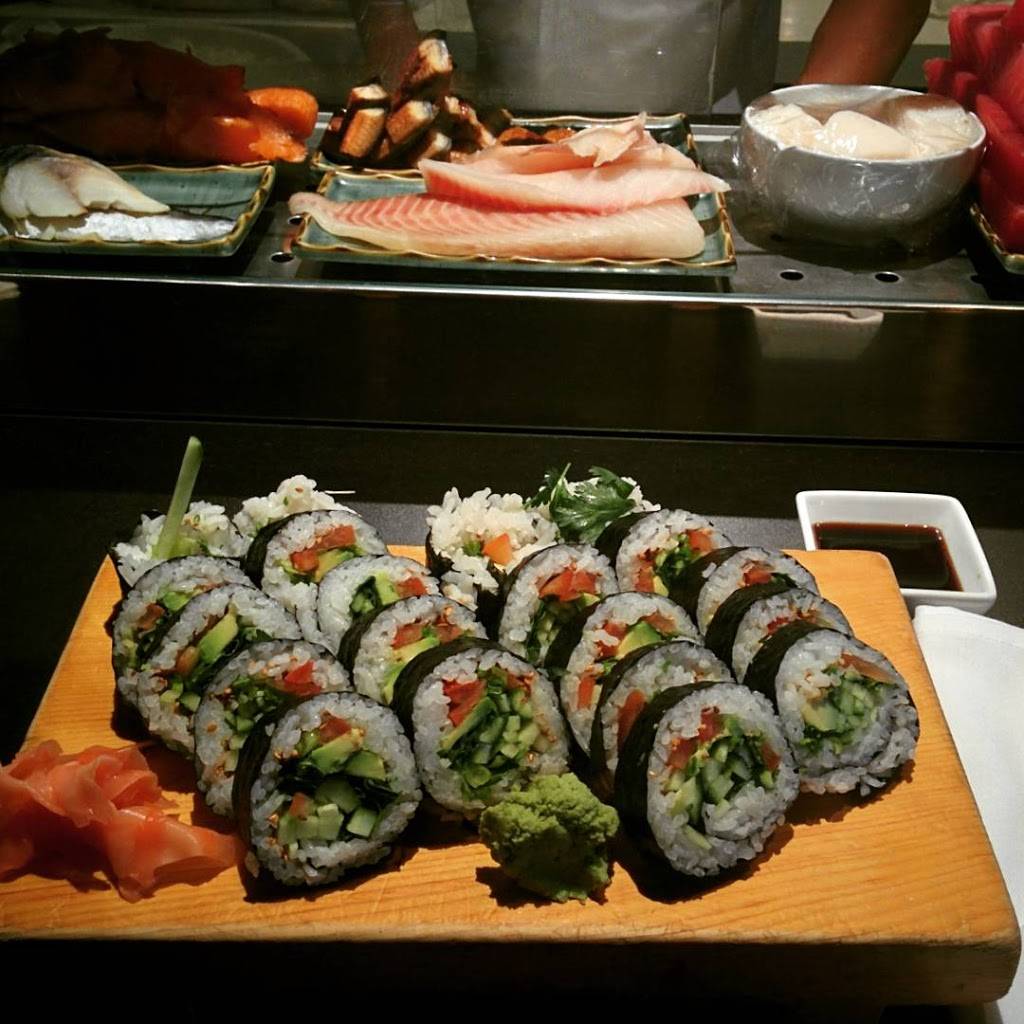 Marcs Fusion Cafe | cafe | 4133 Charles St, Rockford, IL 61108, USA | 8157132563 OR +1 815-713-2563