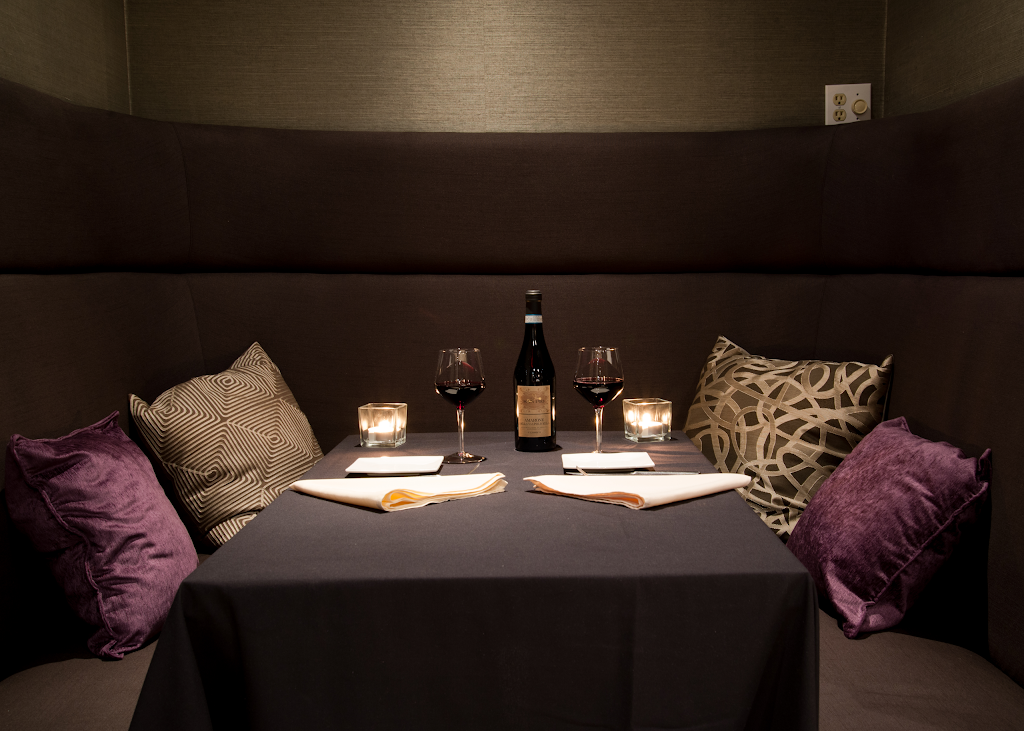 Mondello | night club | 127 Queen St S, Mississauga, ON L5M 1K9, Canada | 9058191727 OR +1 905-819-1727