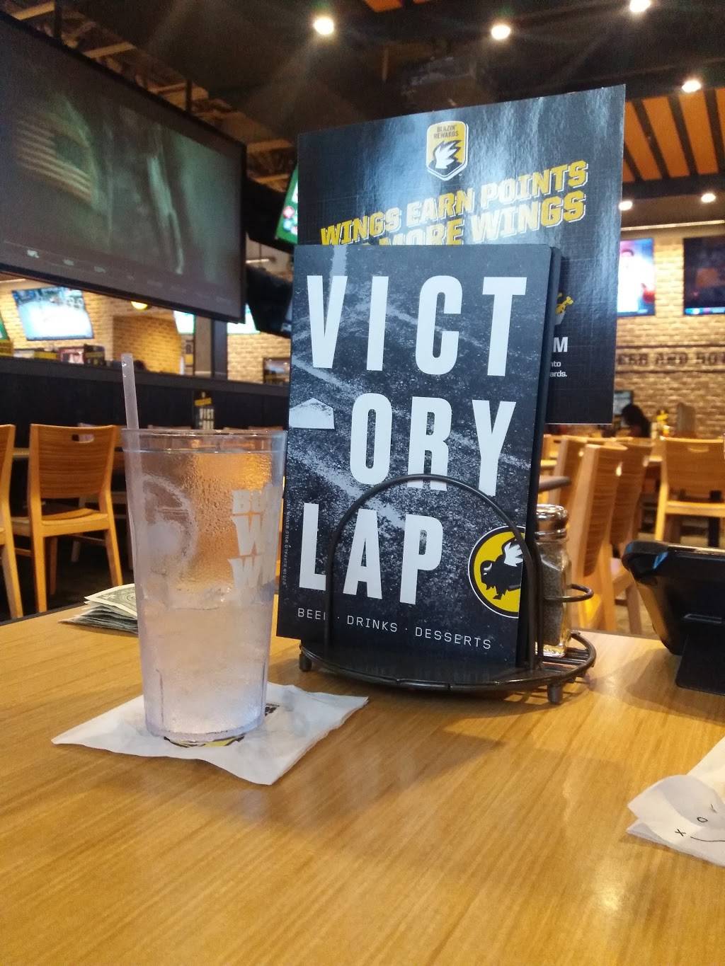 Buffalo Wild Wings | meal takeaway | 8000 W Broward Blvd, Plantation, FL 33388, USA | 9543700194 OR +1 954-370-0194