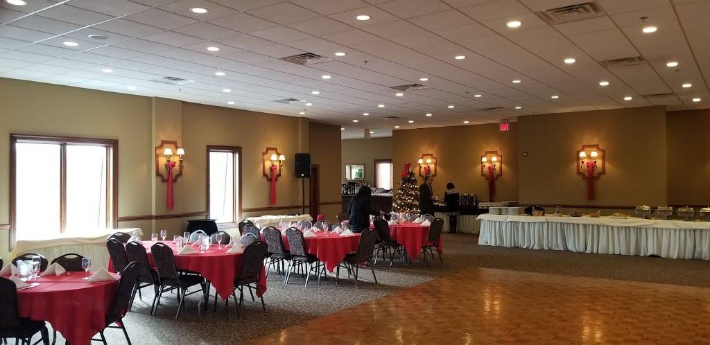 Barnyard & Carriage House | restaurant | 754 Totowa Rd, Totowa, NJ 07512, USA | 9739428229 OR +1 973-942-8229