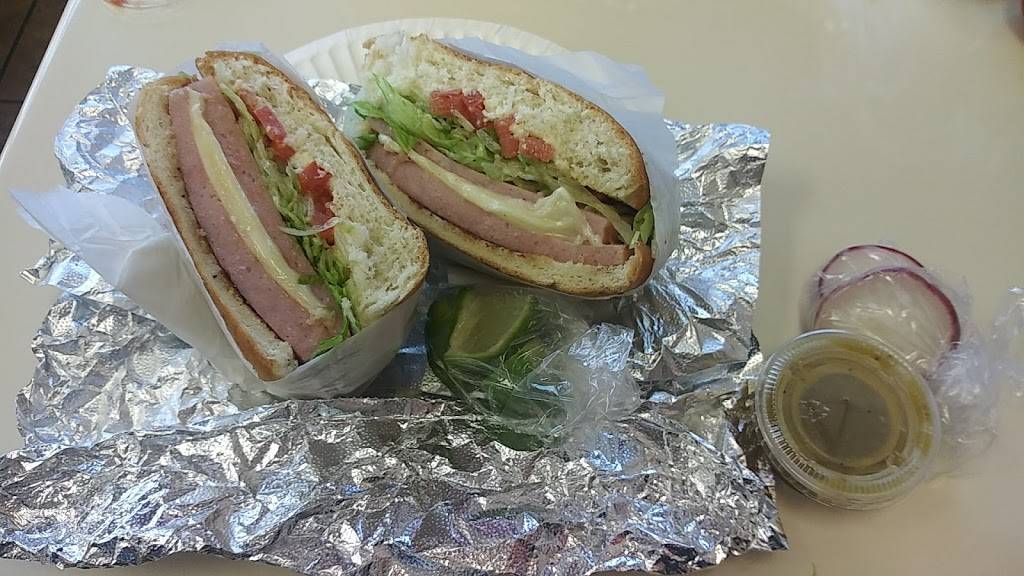 El Tapatio | restaurant | 1565w W Holt Ave, Pomona, CA 91768, USA | 9096201314 OR +1 909-620-1314