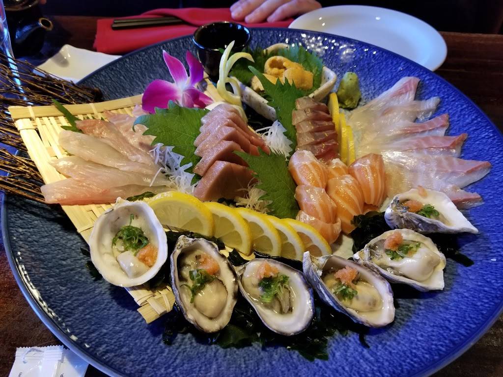 Naked Fishs Sushi & Grill | restaurant | 3945 S Durango Dr # A6, Las Vegas, NV 89147, USA | 7022288856 OR +1 702-228-8856