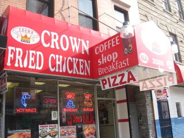 Crown Fried Chicken | restaurant | 443 Lincoln St, Worcester, MA 01605, USA | 5085950220 OR +1 508-595-0220