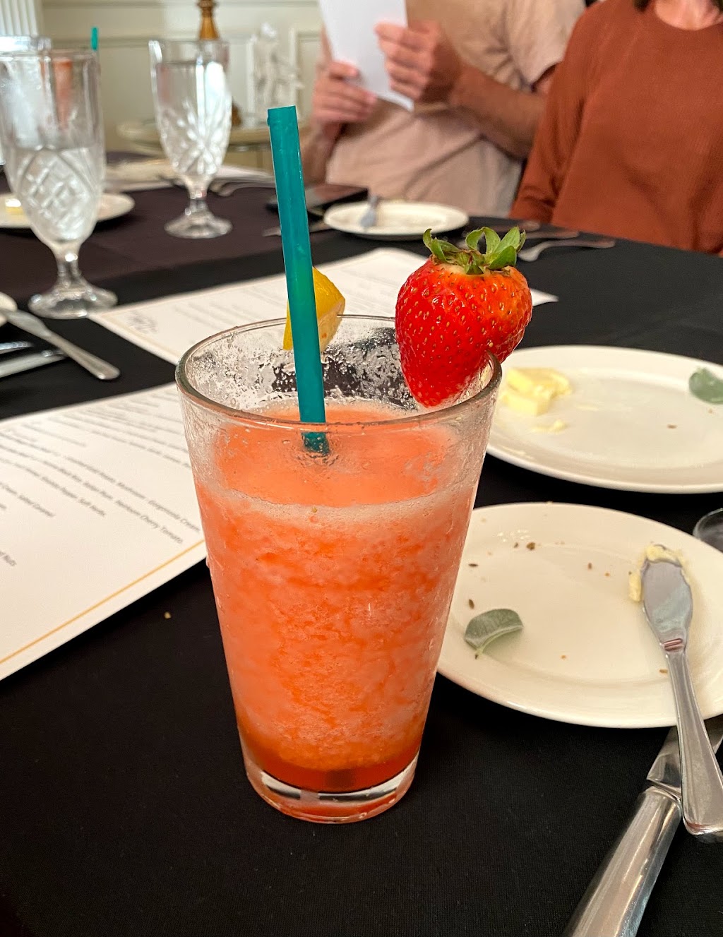 The Vine Fine Dining | restaurant | 1072 Oasis Rd suite a, Touchet, WA 99360, USA | 5093940211 OR +1 509-394-0211