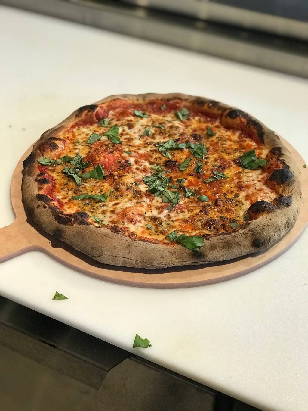 Slyce Coal Fired Pizza Company | restaurant | 254 Green Bay Rd, Highwood, IL 60040, USA | 8477804065 OR +1 847-780-4065