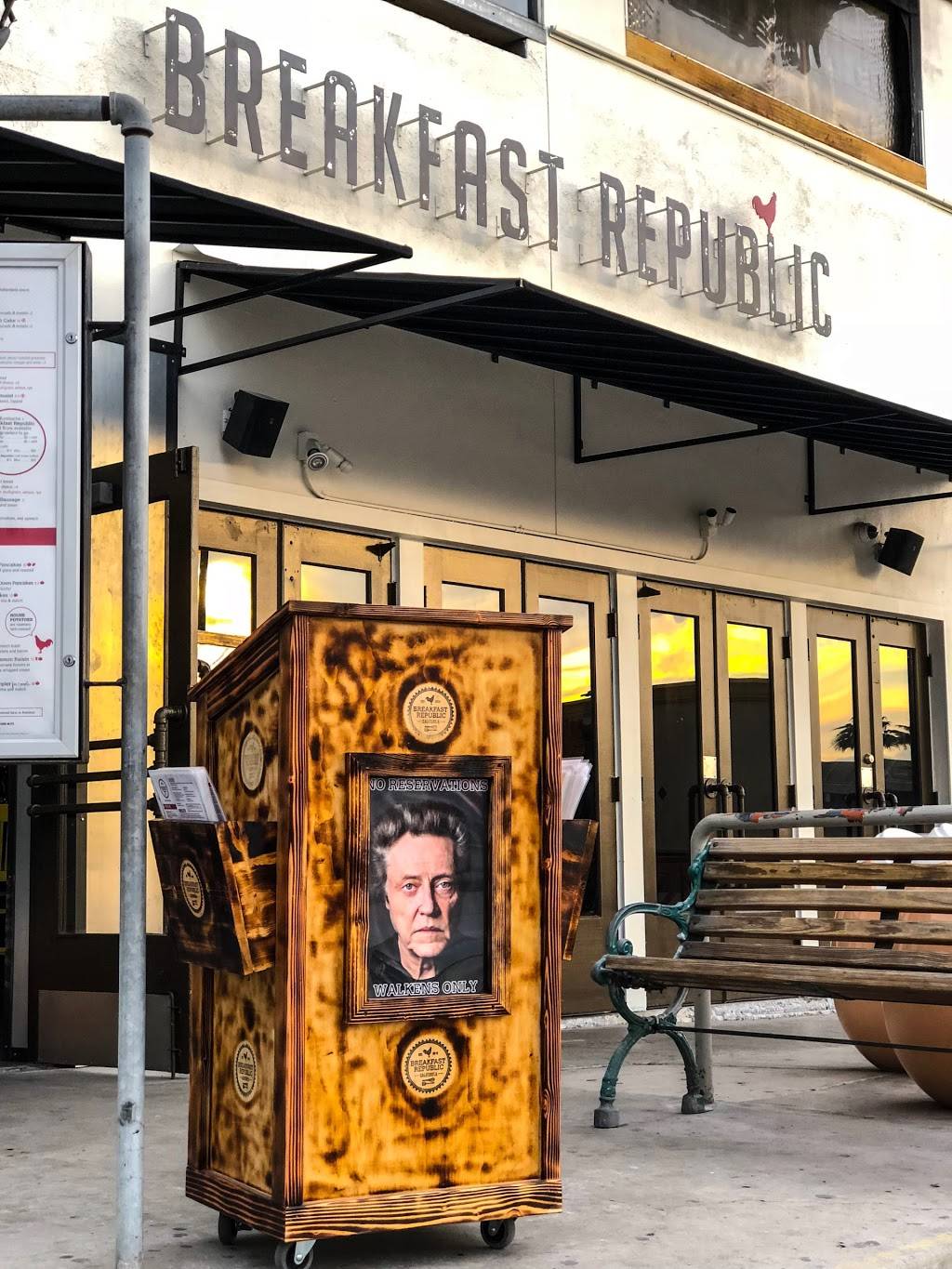 Breakfast Republic | restaurant | 4465 Mission Blvd, San Diego, CA 92109, USA | 8587502107 OR +1 858-750-2107