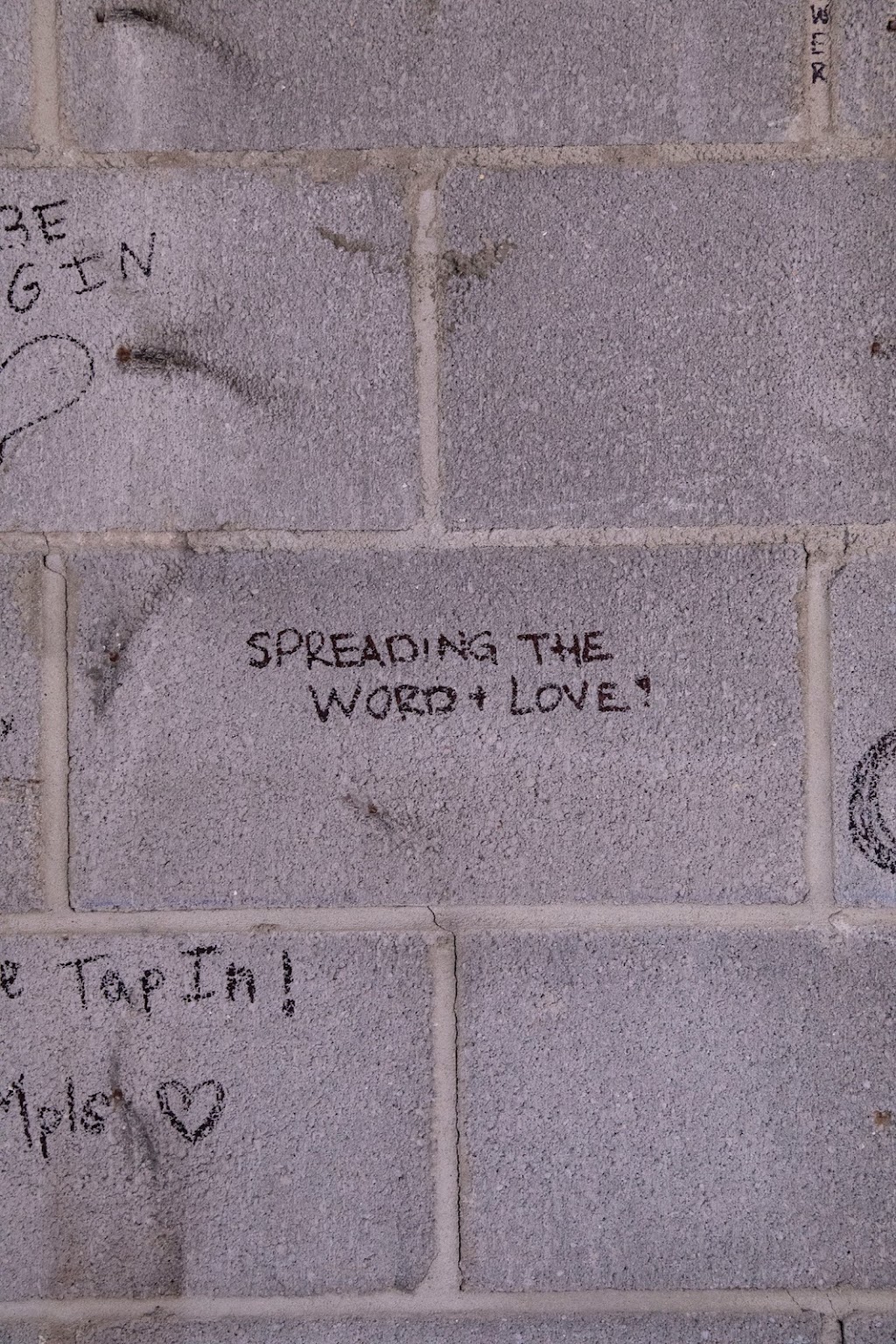 TAP IN | restaurant | 2618 Lowry Ave N, Minneapolis, MN 55411, USA | 6125484110 OR +1 612-548-4110