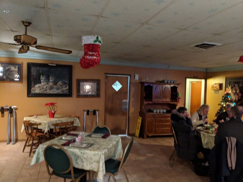 Dreamland Supper Club | restaurant | 4368 County Rd E, South Range, WI 54874, USA | 7153983706 OR +1 715-398-3706