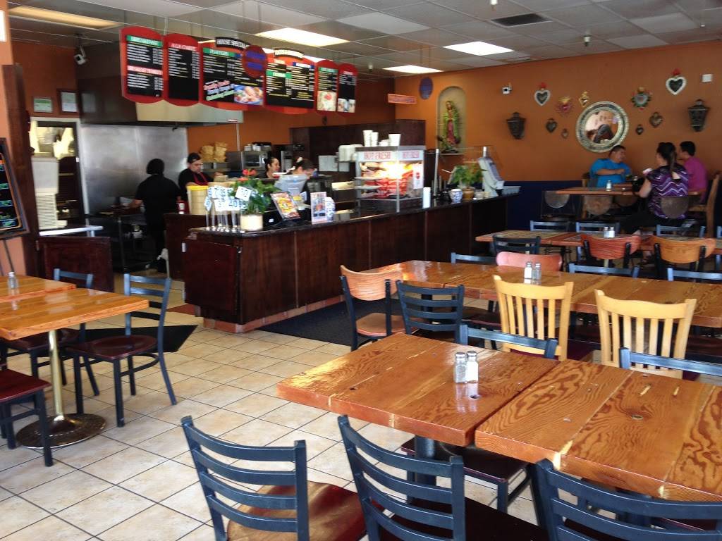 Burrito Factory | restaurant | 124 Blossom Hill Rd, San Jose, CA 95123, USA | 4082242215 OR +1 408-224-2215