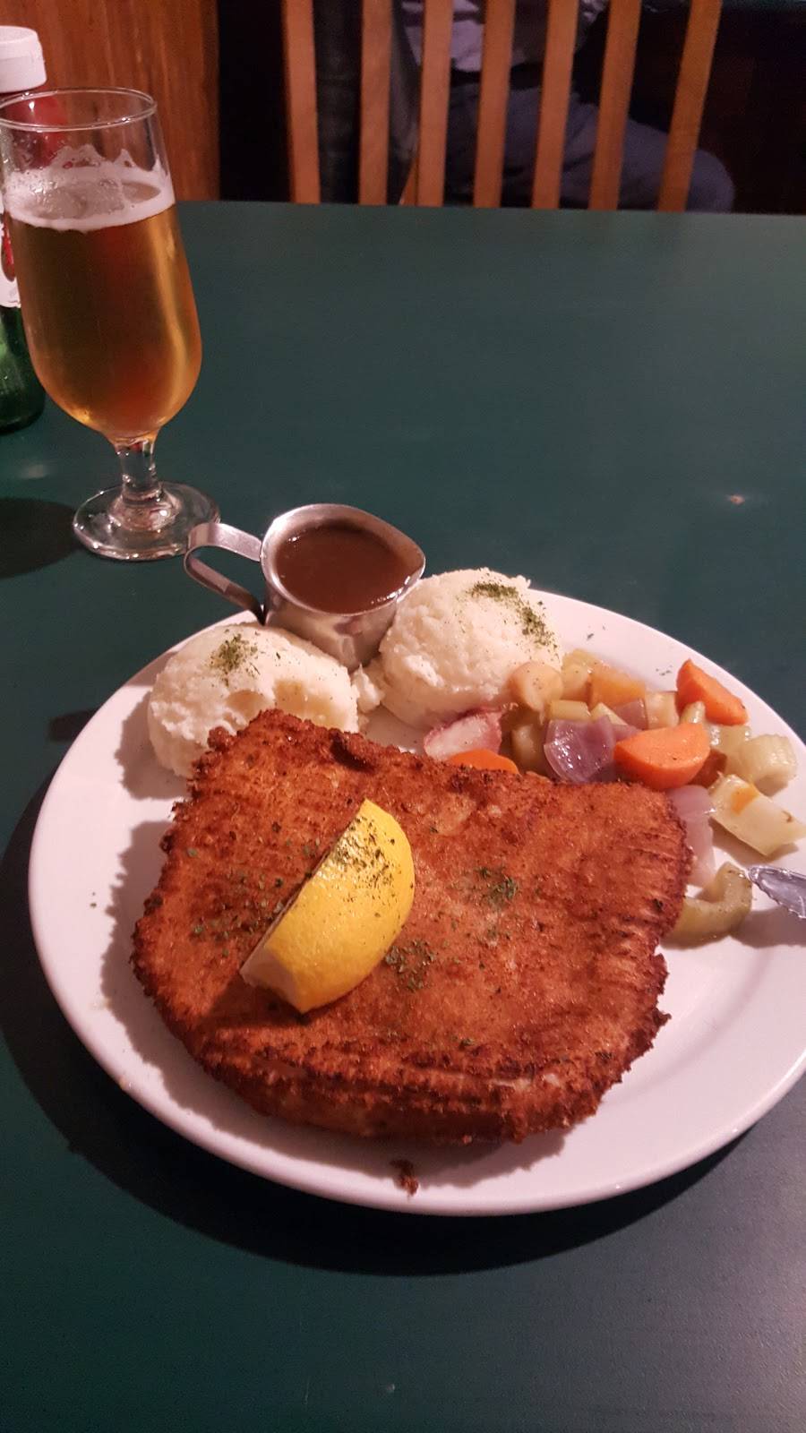 Rockford Restaurant | restaurant | 317757 Hwy 6&10, Owen Sound, ON N4K 5N6, Canada | 5193716588 OR +1 519-371-6588