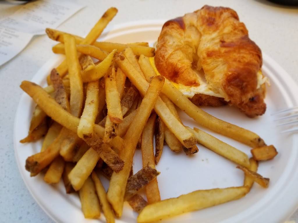 Paris Bistro Yorktown | restaurant | FC-08, Yorktown Shopping Center, Lombard, IL 60148, USA | 6307853370 OR +1 630-785-3370