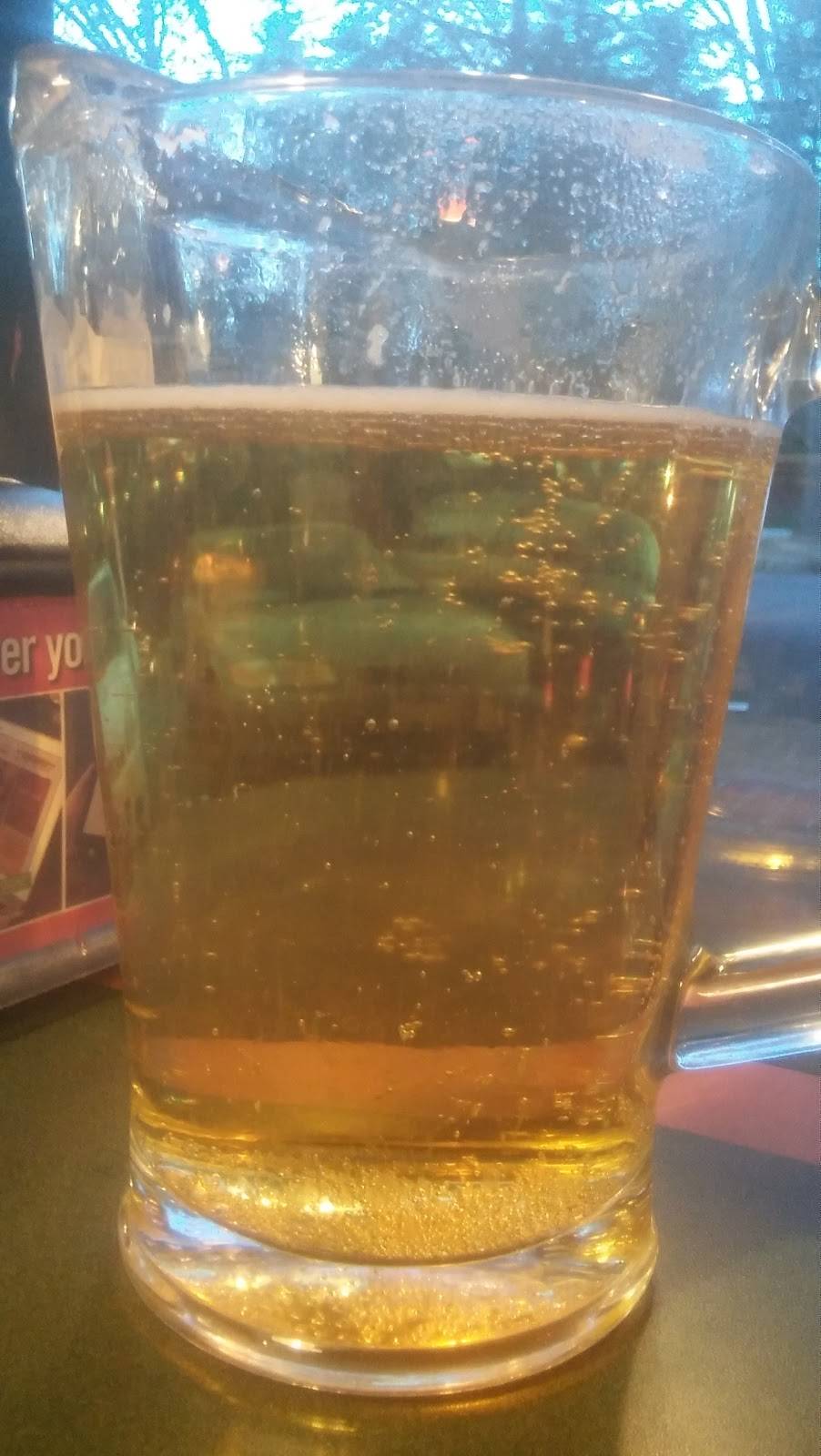 Round Table Pizza | meal delivery | 3291 Truxel Rd, Sacramento, CA 95833, USA | 9166481790 OR +1 916-648-1790