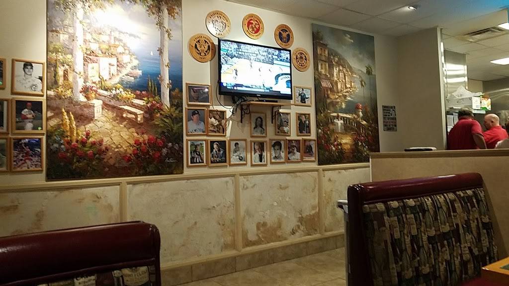 DiCarlos Italian Cafe | restaurant | 1082, Marine Corps Air Ground Combat Center Twentynine Palms, Twentynine Palms, CA 92278, USA | 7608307904 OR +1 760-830-7904