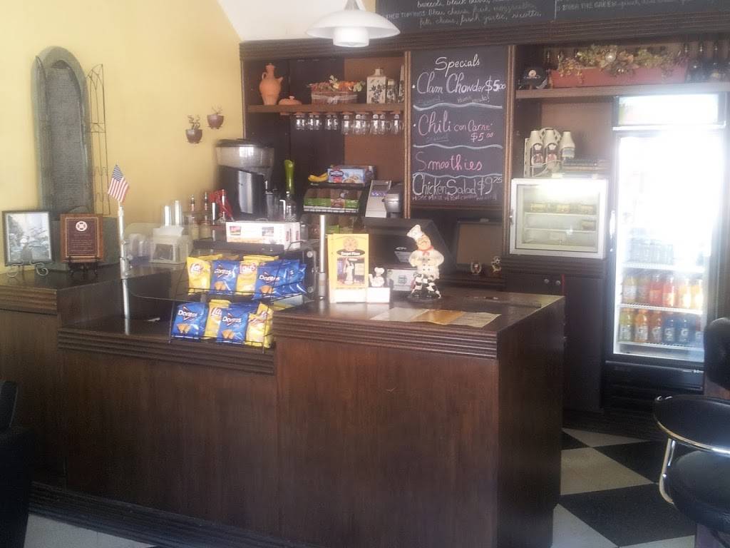 Target Pizza | restaurant | 5200 Washington St, Boston, MA 02132, USA | 6173234400 OR +1 617-323-4400