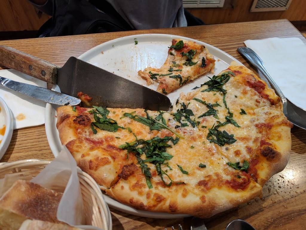 Eddie’s | restaurant | 4002 Lincoln Blvd, Marina Del Rey, CA 90292, USA | 3108220095 OR +1 310-822-0095