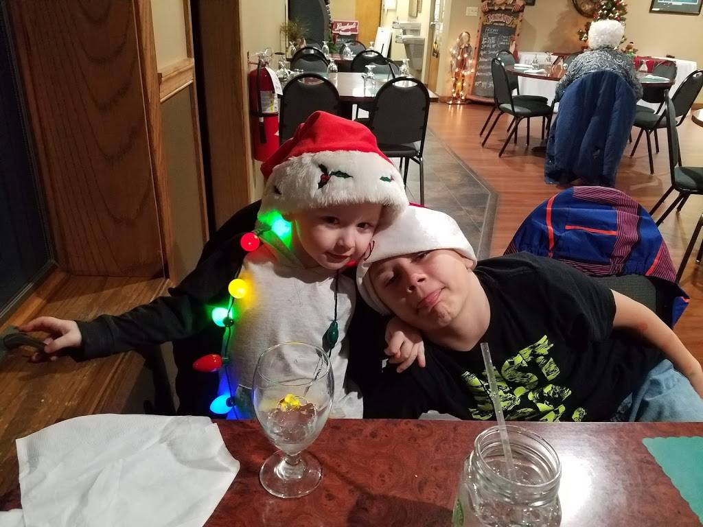 The Greens Bar & Restaurant /River Run Golf Course | restaurant | 1210 E Montgomery St, Sparta, WI 54656, USA | 6082697004 OR +1 608-269-7004