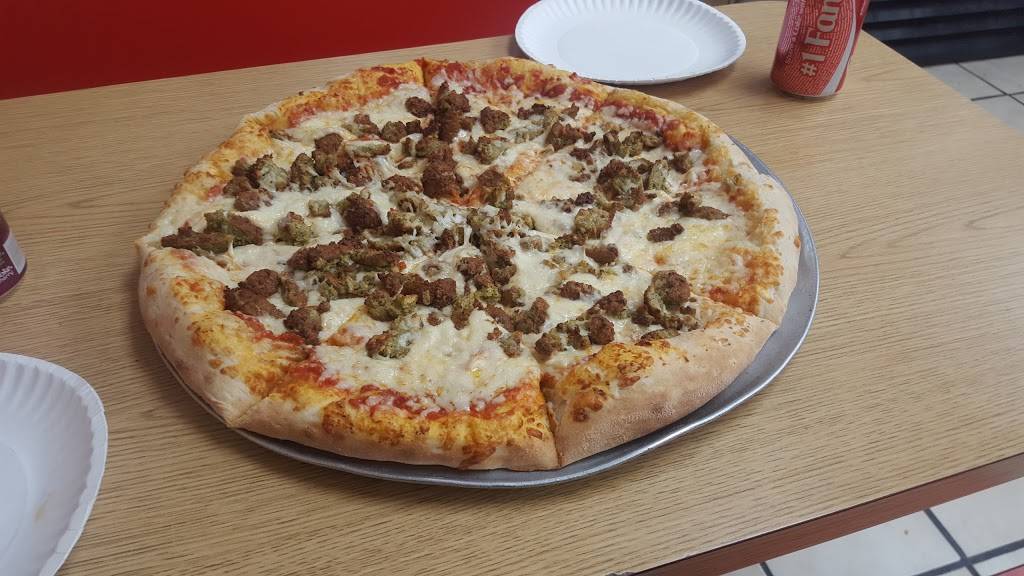 Caramels Ice Cream & Pizza | restaurant | 700 Reisterstown Rd, Pikesville, MD 21208, USA | 4104862365 OR +1 410-486-2365