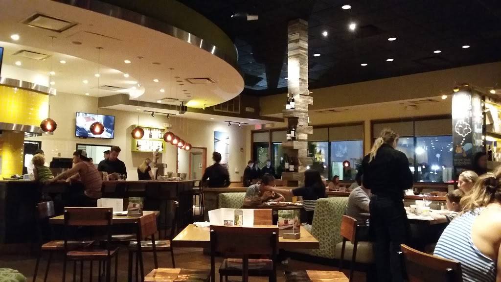 California Pizza Kitchen at Deer Park Town Center | restaurant | 20502 N Rand Rd, Deer Park, IL 60010, USA | 8475500273 OR +1 847-550-0273