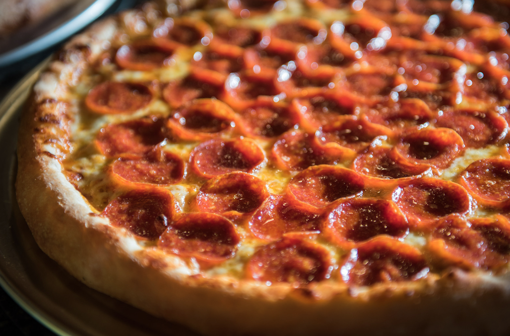 Salvatores Old Fashioned Pizzeria | meal delivery | 195 North Ave, Webster, NY 14580, USA | 5858722210 OR +1 585-872-2210