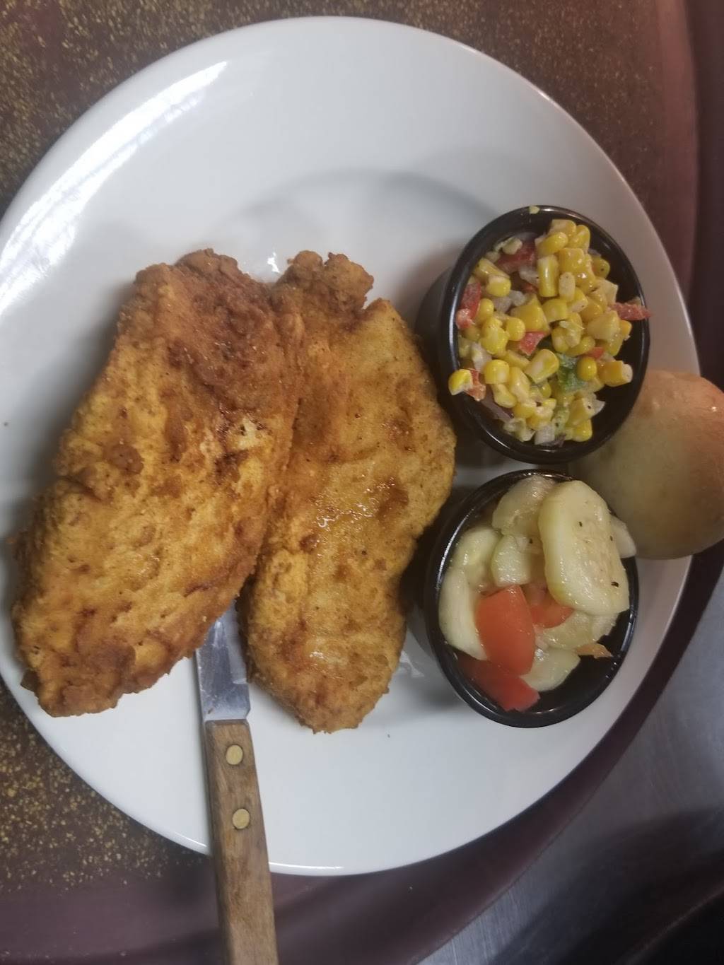 JPS at Pickwick | restaurant | 11805 State Rte 57, Counce, TN 38326, USA | 7314998693 OR +1 731-499-8693