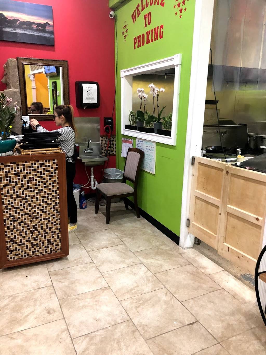 Pho King | restaurant | 210 Needmore Rd suit G, Clarksville, TN 37040, USA | 9318962222 OR +1 931-896-2222