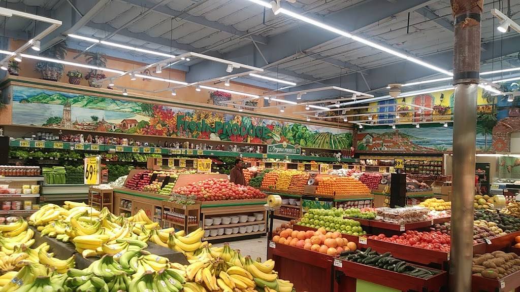 Vallarta Supermarkets | bakery | 13820 Foothill Blvd, Sylmar, CA 91342, USA | 8183627577 OR +1 818-362-7577