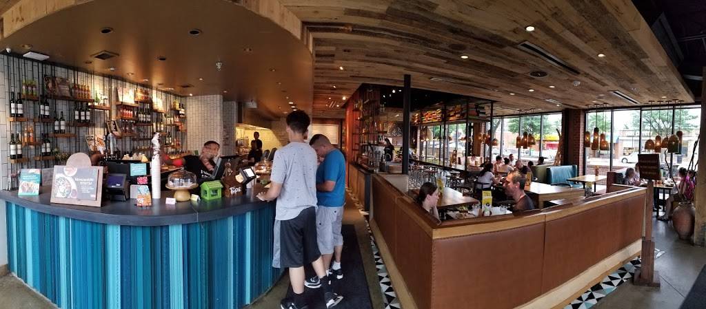 Nandos PERi-PERi | restaurant | 7400 Baltimore Ave, College Park, MD 20740, USA | 2405828420 OR +1 240-582-8420