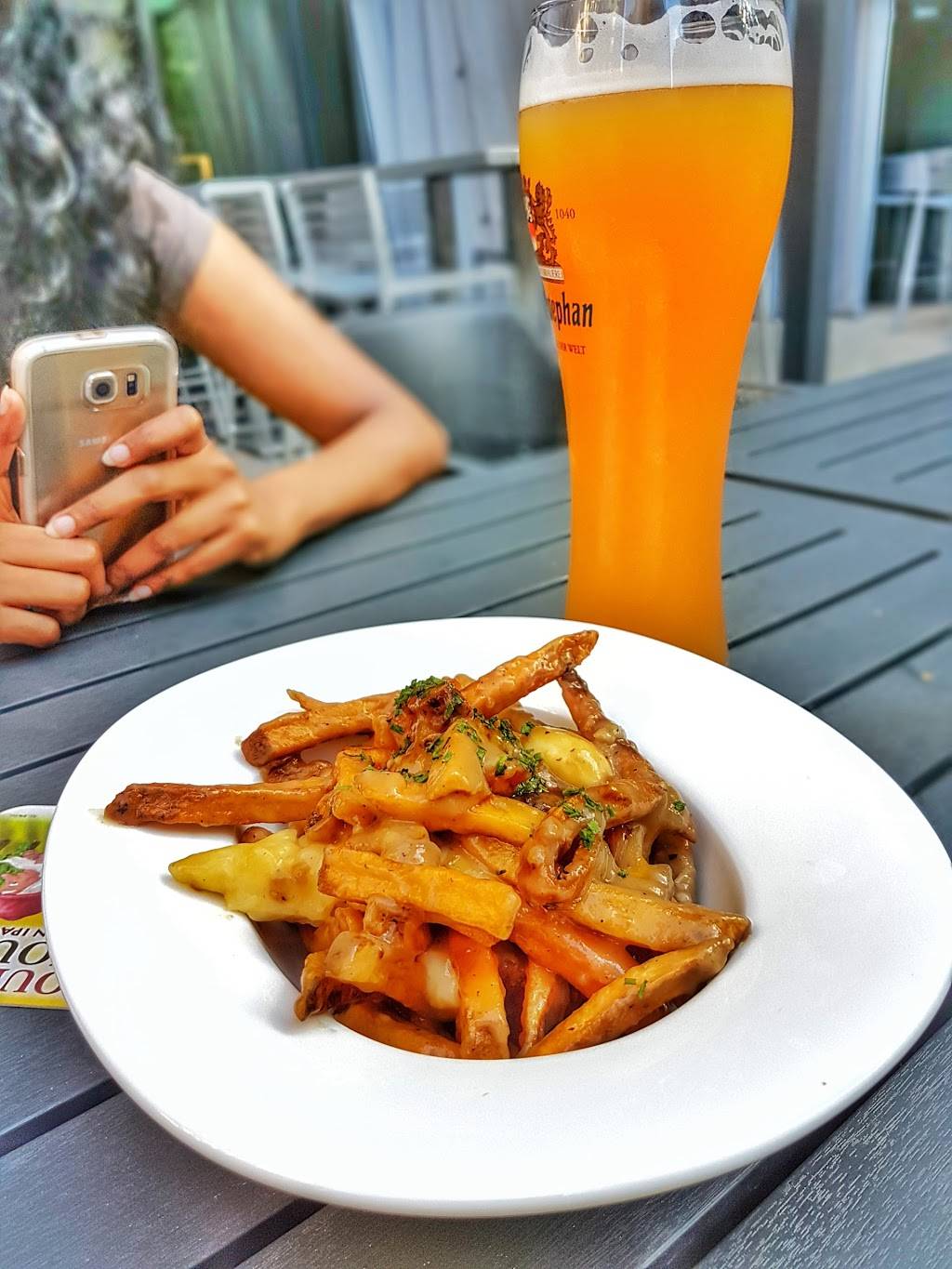 Prohibition Gastrohouse Midtown | restaurant | 40 Eglinton Ave E, Toronto, ON M4P 3A2, Canada | 4164062669 OR +1 416-406-2669