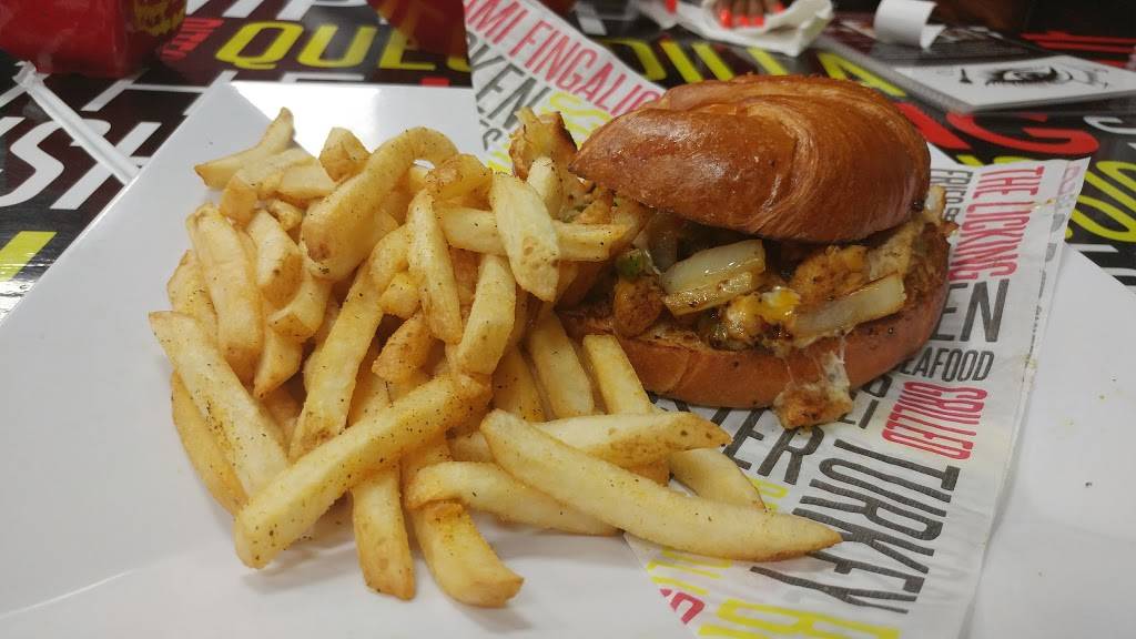 The Licking Sunrise | restaurant | 2662 N University Dr, Sunrise, FL 33322, USA | 9545304294 OR +1 954-530-4294